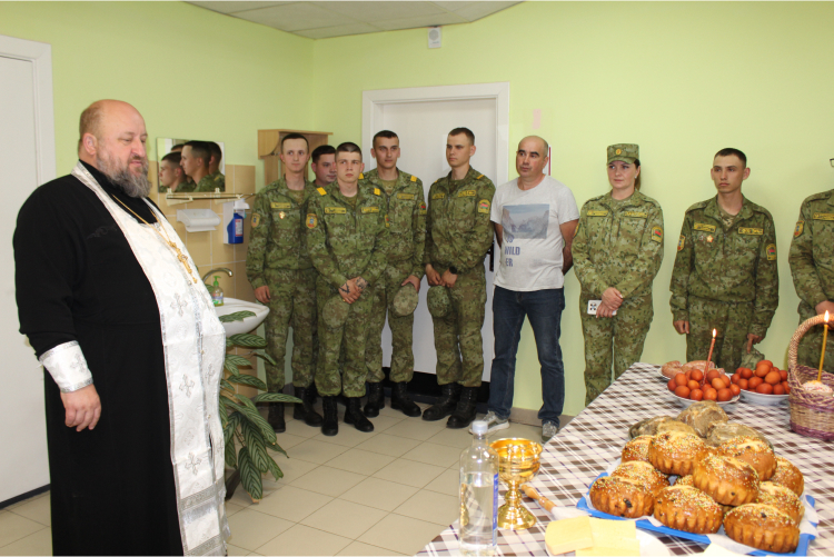 Протаіерэй Віктар Паляціла традыцыйна наведаў пагранічную камендатуру “Маларыта”