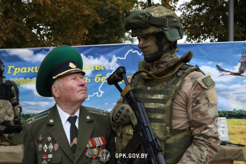 В Гродно прошло торжественное мероприятие, приуроченное к 80-летию Гродненской пограничной группы