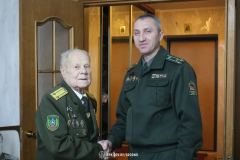 26 декабря начальник Гродненской пограничной группы Александр Давидюк в рамках благотворительной акции «От всей души» посетил по