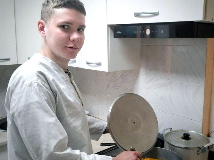 Повар из погранотряда. Слутчанин рассказал о службе в армии