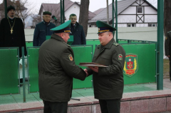 В Пинском пограничном отряде состоялся ритуал прощания с Боевым знаменем