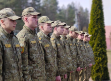 Торжественный митинг объединил личный состав подразделения, представителей гимназии № 4 г.Гродно, носящей имя Героя, местных