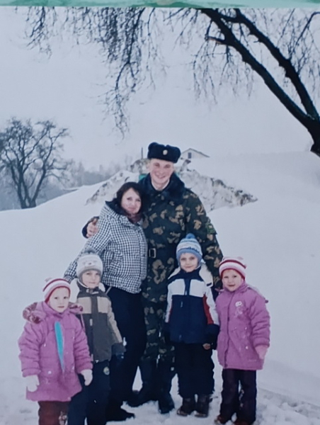 в Берестовицком районе служат Андрей и Александр Михайловы, а также Виталий и Евгений Генюши – две уникальные пары братьев-близн