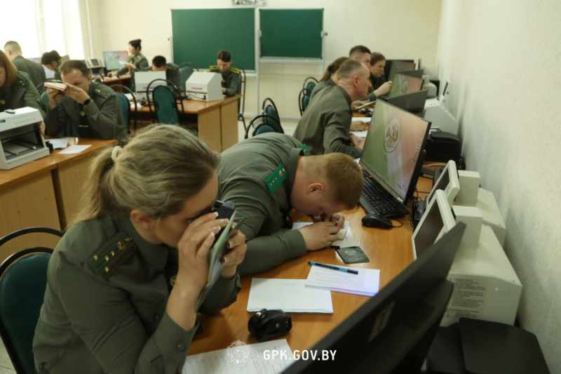 В Институте погранслужбы состоялся финальный этап соревнований среди команд со всей страны, чтобы определить лучшего начальника