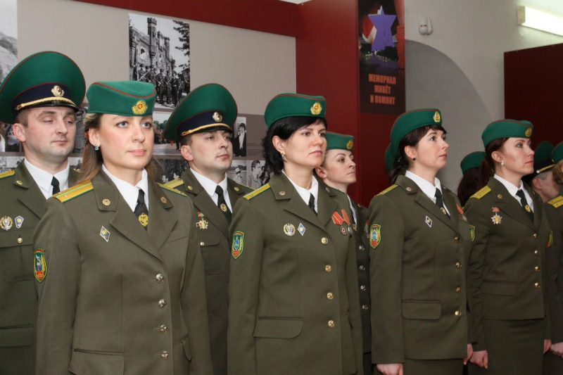 Выпуск младших офицеров...Центр подготовки специалистов пограничного контроля...04.12.2015