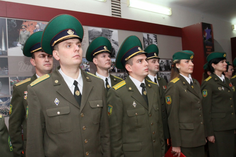 Выпуск младших офицеров...Центр подготовки специалистов пограничного контроля...04.12.2015