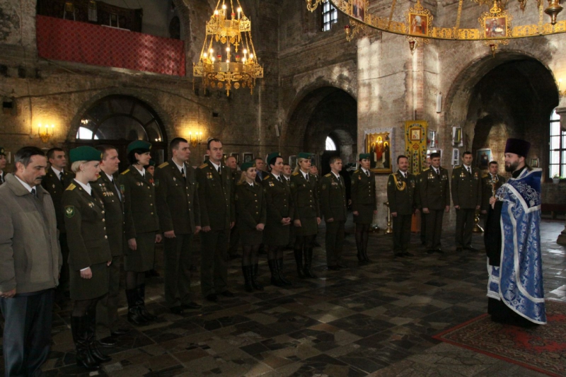 Выпуск младших офицеров...Центр подготовки специалистов пограничного контроля...04.12.2015