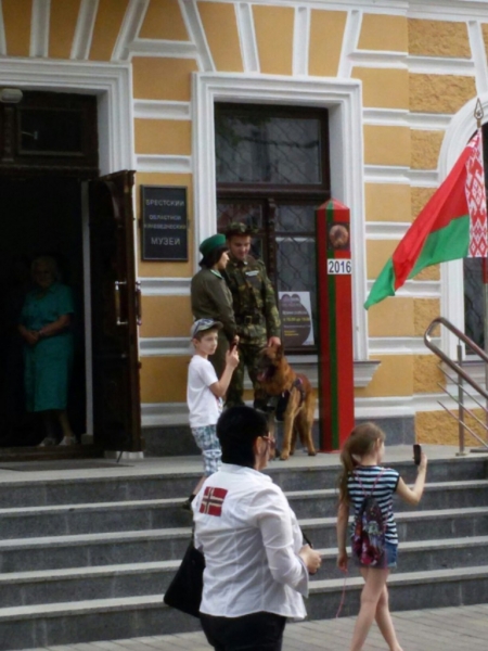 "Модный четверг в музее" посвященный Дню пограничника 2016г.