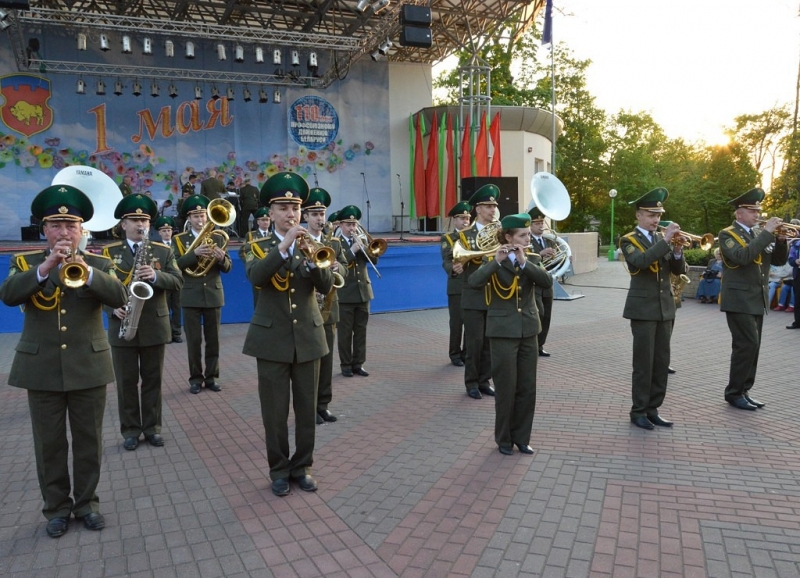 1 мая концерт в парке