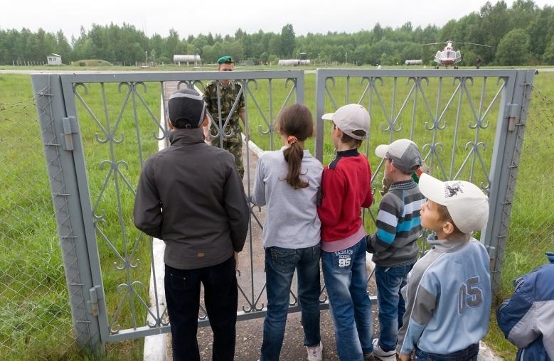 День открытых дверей в пограничном авиационном отряде