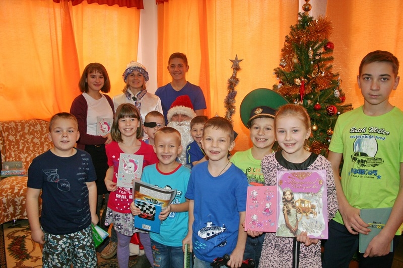 Сотрудники ЦПСПК в рамках благотворительной акции «Наши дети», посетили Каменецкий районный детский социальный приют