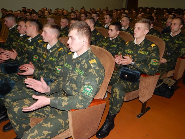 ЛУЧШИХ ПОГРАНИЧНИКОВ ЧЕСТВОВАЛИ В ГРОДНО