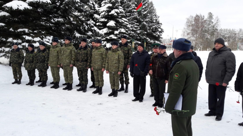 В Бресте прошел митинг, посвященный 70-летию со дня рождения Ивана Барсукова