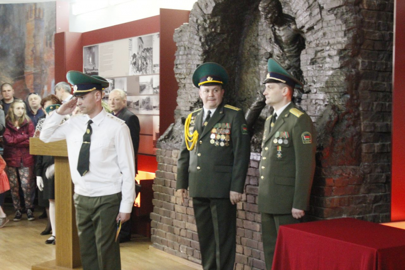 Выпуск младших офицеров..ЦПСПК  г.Брест 13 апреля 2018